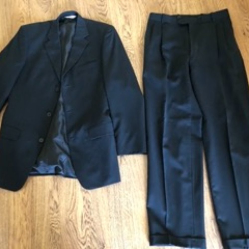 Versini Black Suit